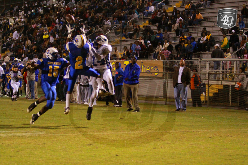 Raider CB #2 J. Bush, defends a pass intended for Cougar WR #14 T.J. Davis