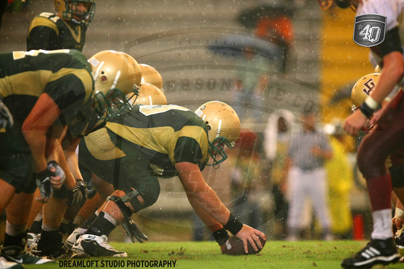The Trojan offense lines up against the Seminole defense