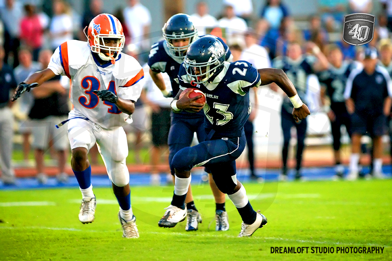 Maclays Aaron McEachin breaks free for more yardage